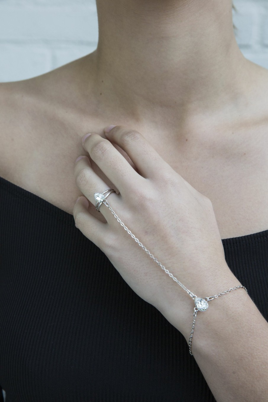 Otazu Otazu - Audrey Rhodiumbeschichtete Armband Mit Swarovski-Kristall Online